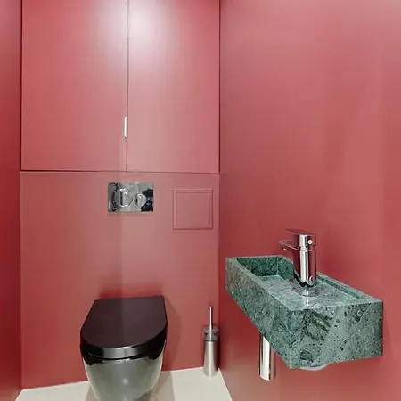 公寓 Mykeypers - Luxurious Private House With Jacuzzi For 10p/4br - Heart Of *