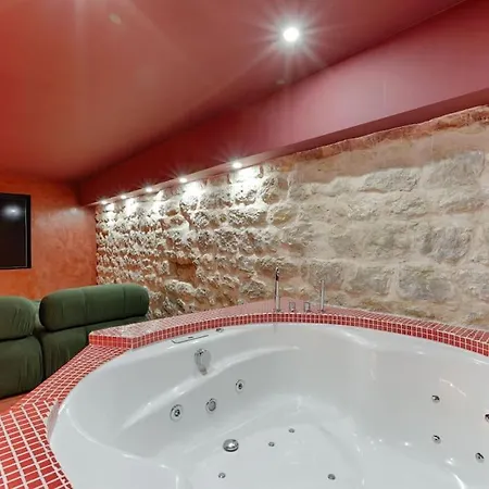 公寓 Mykeypers - Luxurious Private House With Jacuzzi For 10p/4br - Heart Of 巴黎