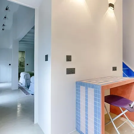 Mykeypers - Luxurious Private House With Jacuzzi For 10p/4br - Heart Of *