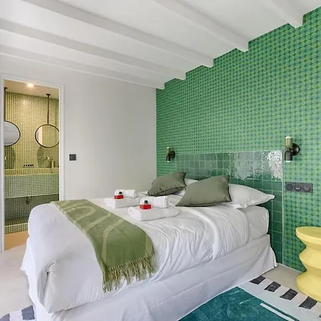 公寓 Mykeypers - Luxurious Private House With Jacuzzi For 10p/4br - Heart Of